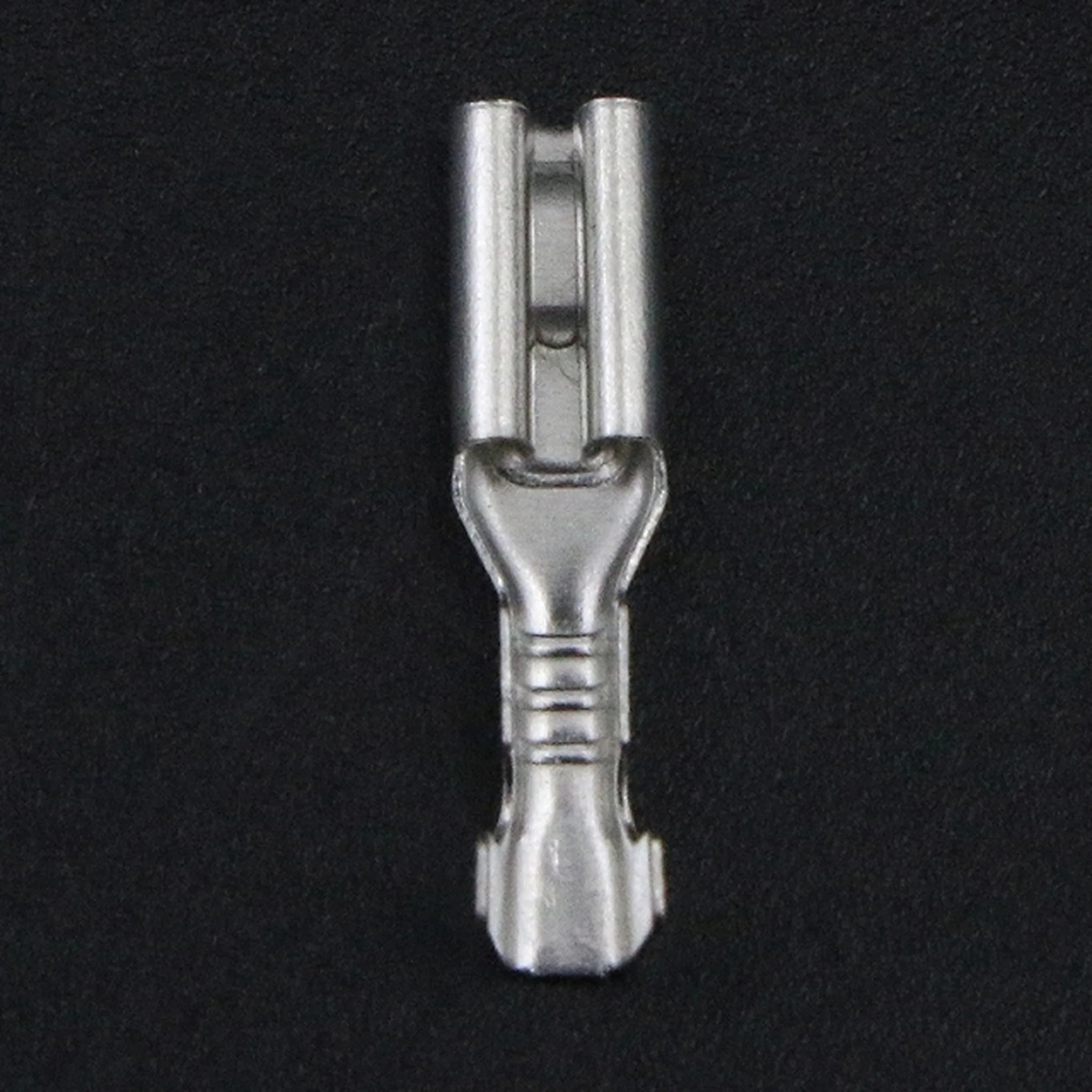 2.8 Tin-Plated Plug Spring Non-insulated Cold Wire Terminals